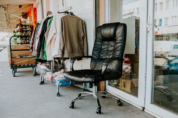 Tweedehands meubels winnen van IKEA-hacks op prijs én duurzaamheid