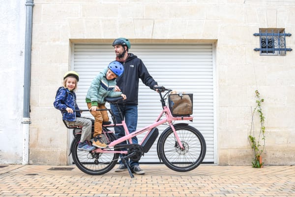 Elektrische bakfiets vs. auto: dit zijn de echte kosten